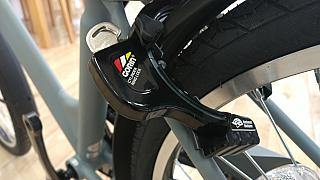 シェルト/後リング錠（ヘルメットホルダー付き）